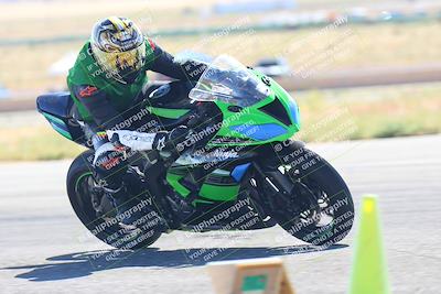 media/Oct-14-2023-TrackXperience (Sat) [[0517685739]]/Level 1/session 5 turn 12/
